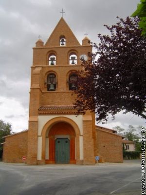 L'église de Fontenilles